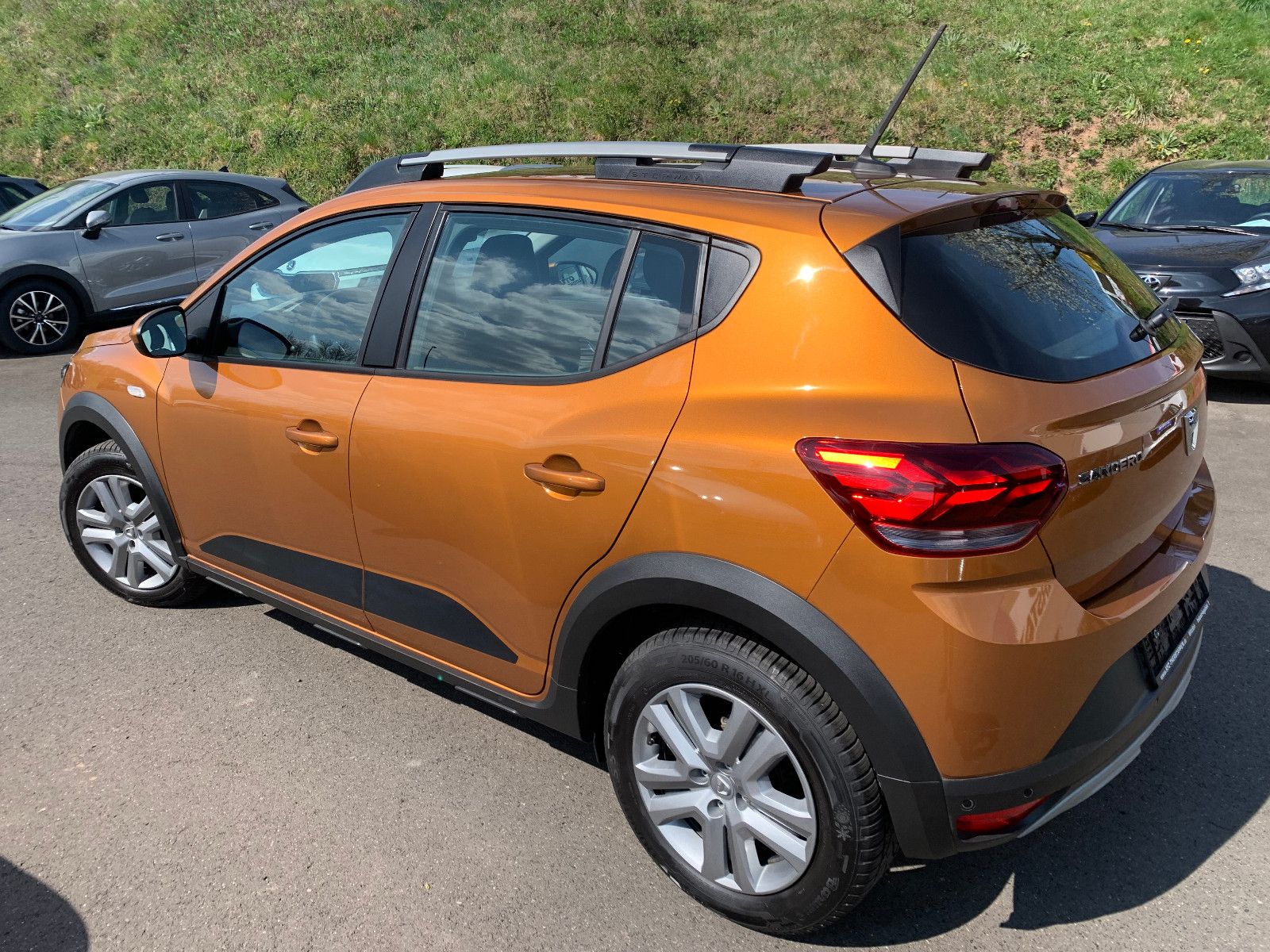 Dacia Sandero Stepway Comfort Navi/LED/PDC/Allwetter