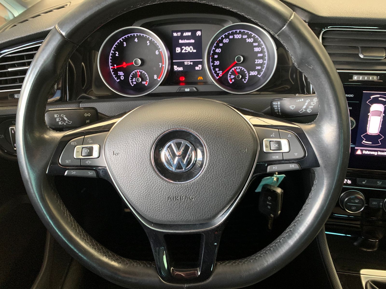 Volkswagen Golf Ko. IQ.DRIVE 18°Alu/ AppConnect/ Sitzh./PDC